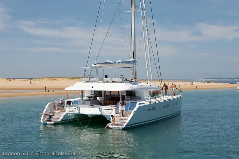 Cruise St. Martin – St. Barthélemy, 8 days by catamaran